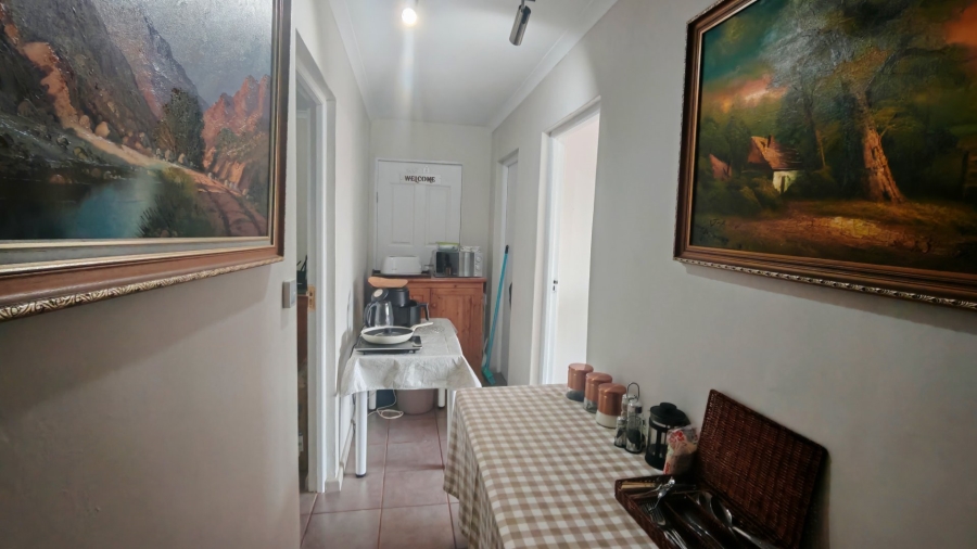 3 Bedroom Property for Sale in Fraaiuitsig Western Cape